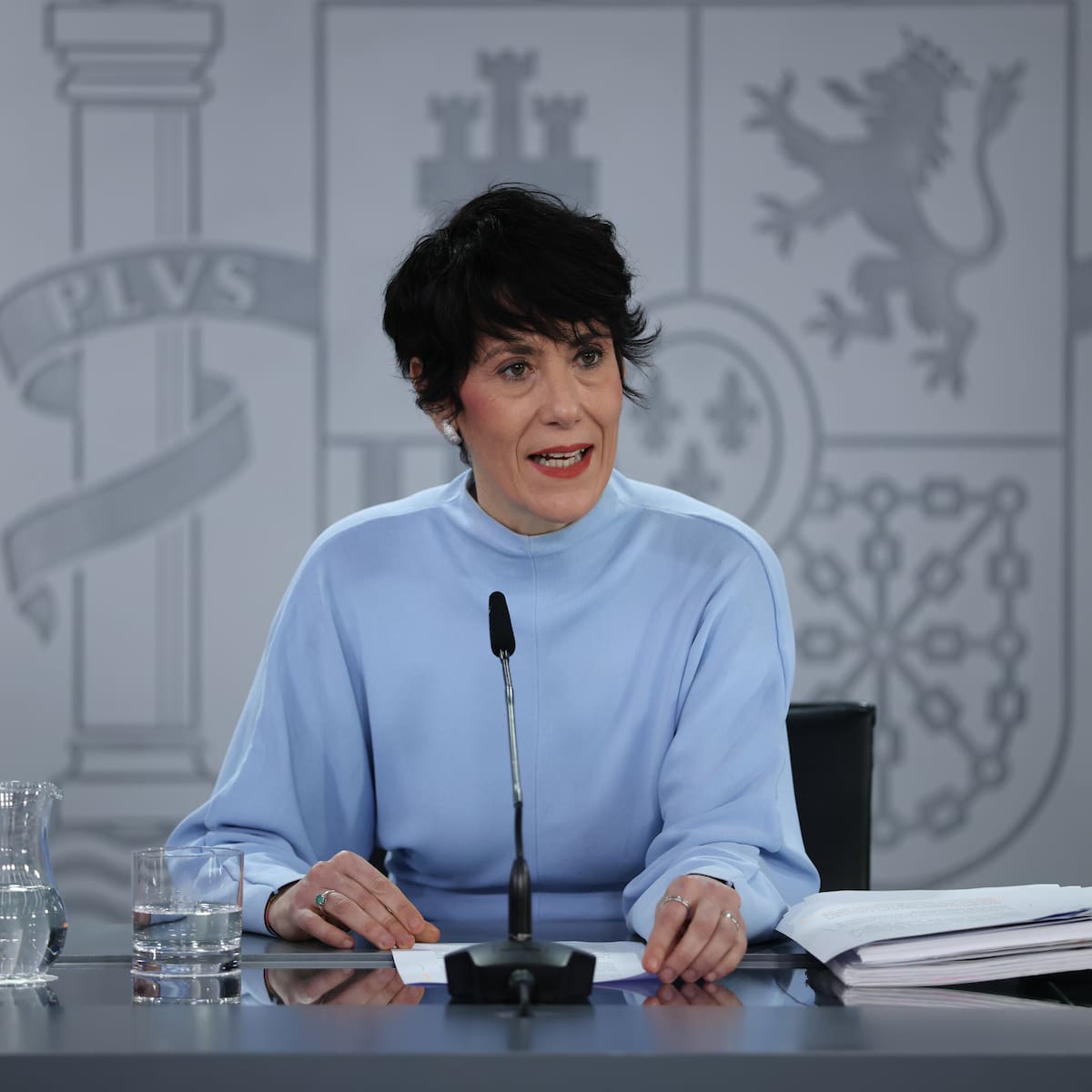Gobierno español recrimina a expresidente que no se haya disculpado por comentarios contra Francia