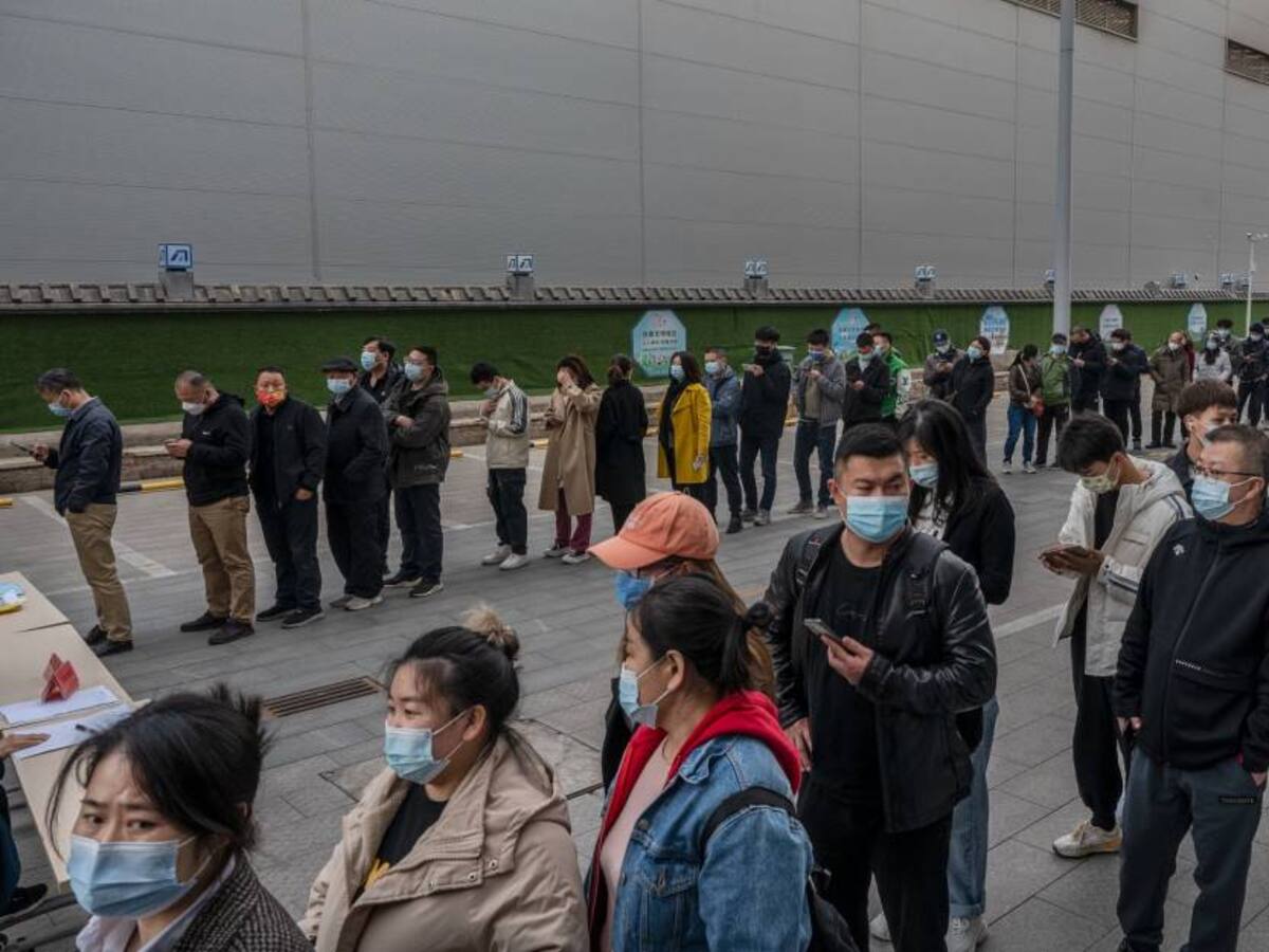 China confina cerca de 30 millones de personas por rebrote COVID-19