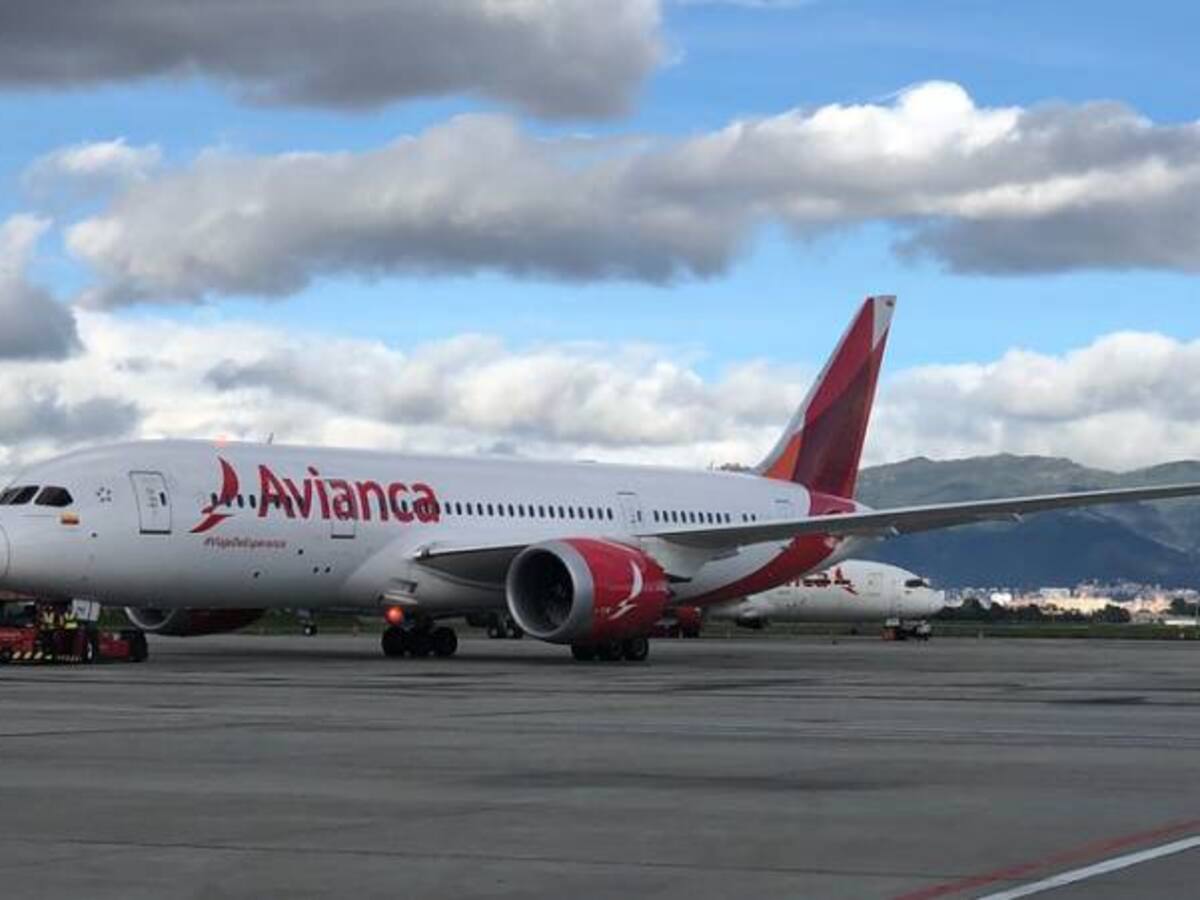Avianca abre convocatoria a pilotos extranjeros con salarios $50 millones