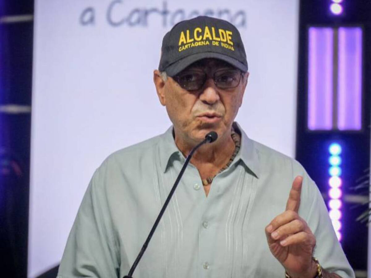 Dau denuncia persecución de Procuraduría y presentará queja internacionalmente