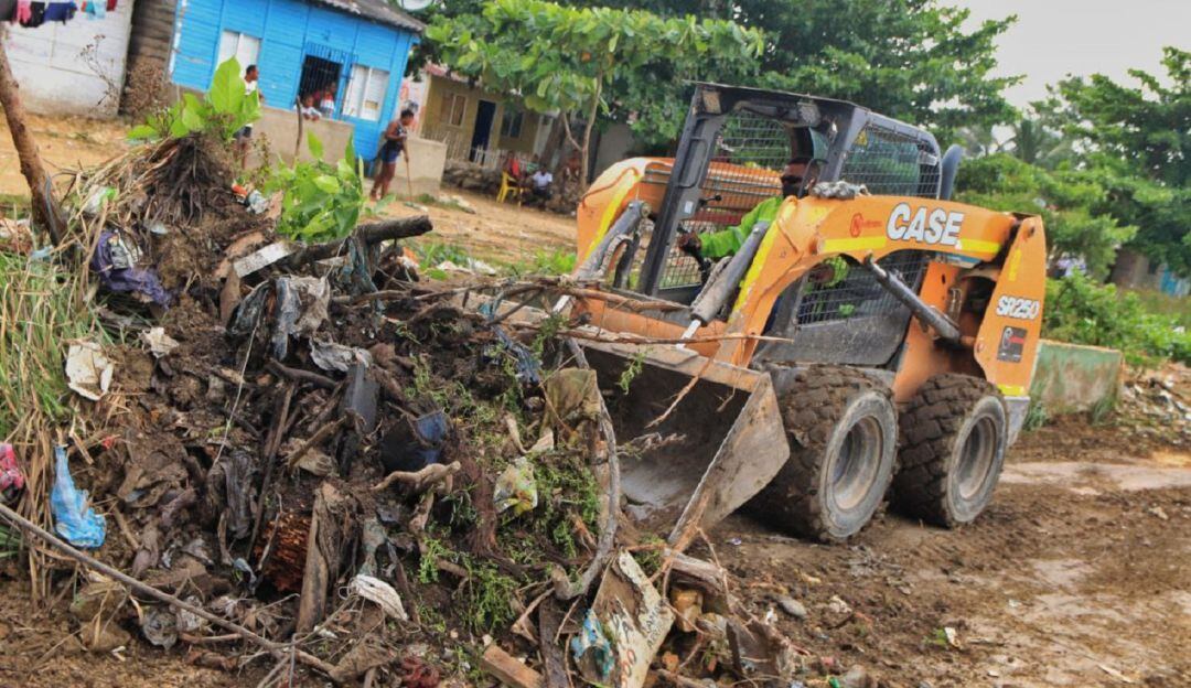 La jornada se realizó en el estadio de softbol del sector Navidad y Puerto Pescadores del barrio La Esperanza