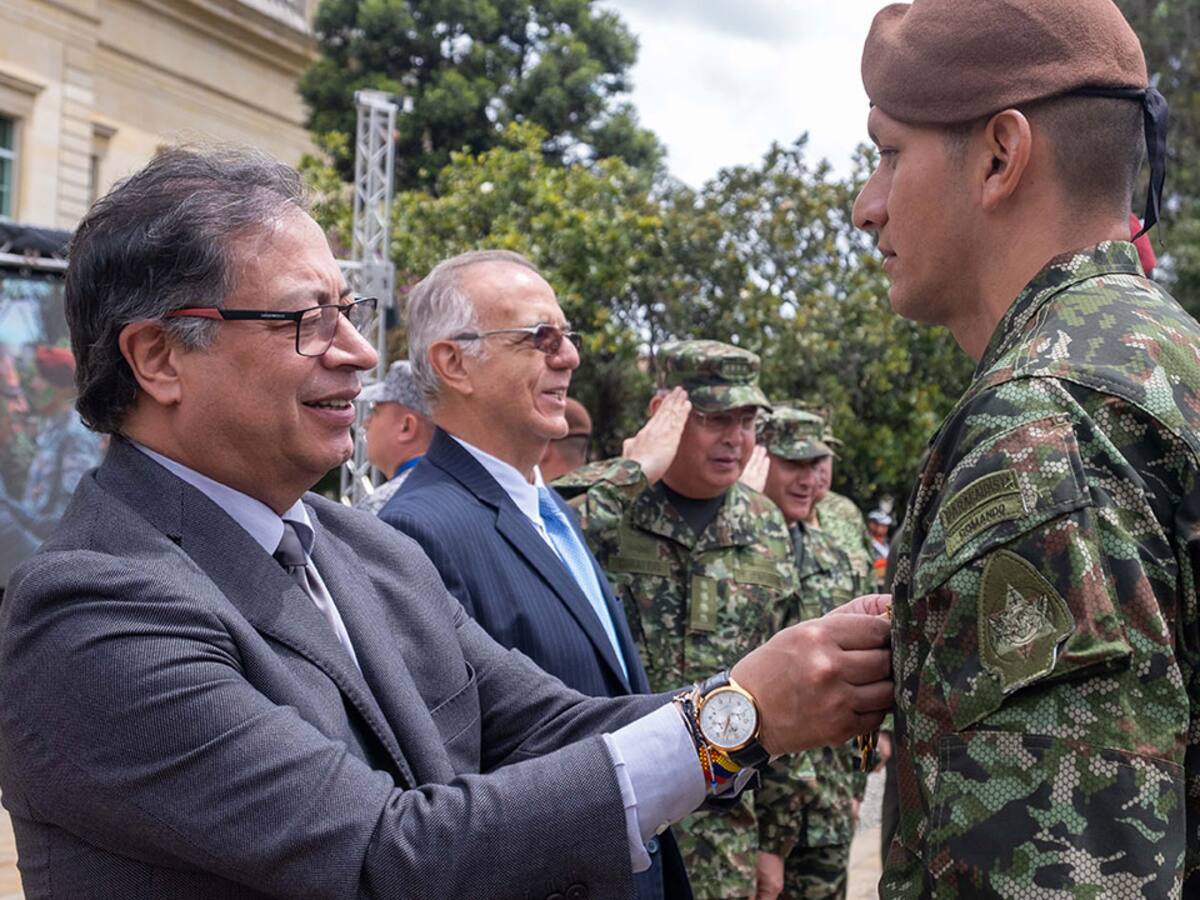 Petro defiende designación de nuevo MinDefensa: dice que “jamás aceptará masacres contra jóvenes”