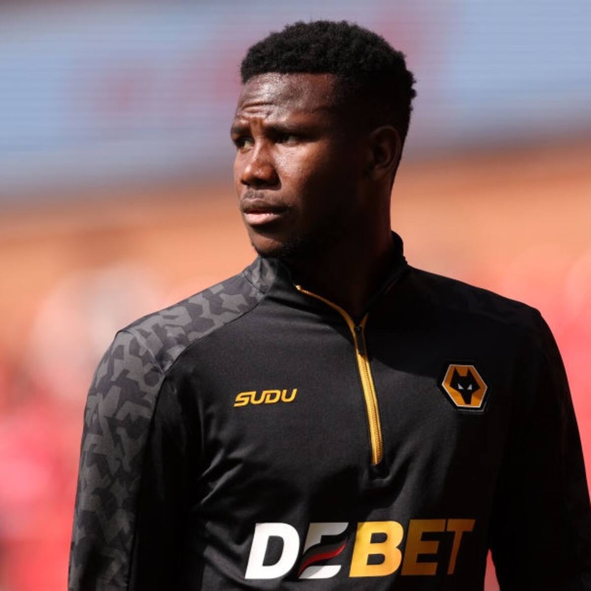 ¿Yerson Mosquera llegó lesionado a su club? DT de Wolves lo puso en duda