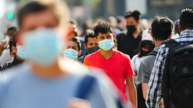 Neiva sin tapabocas en sitios abiertos.