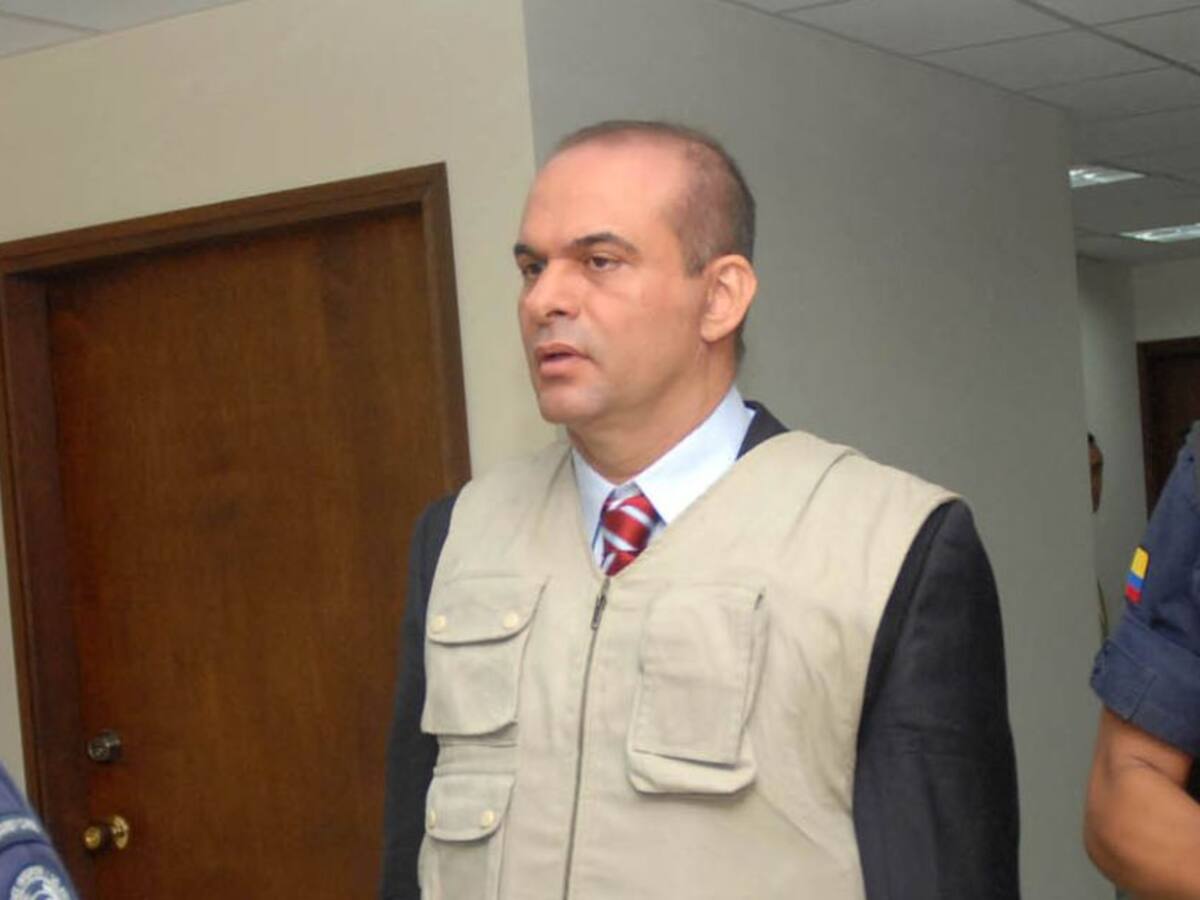 Colombia necesita ratificar convenio con Italia para pedir a Mancuso