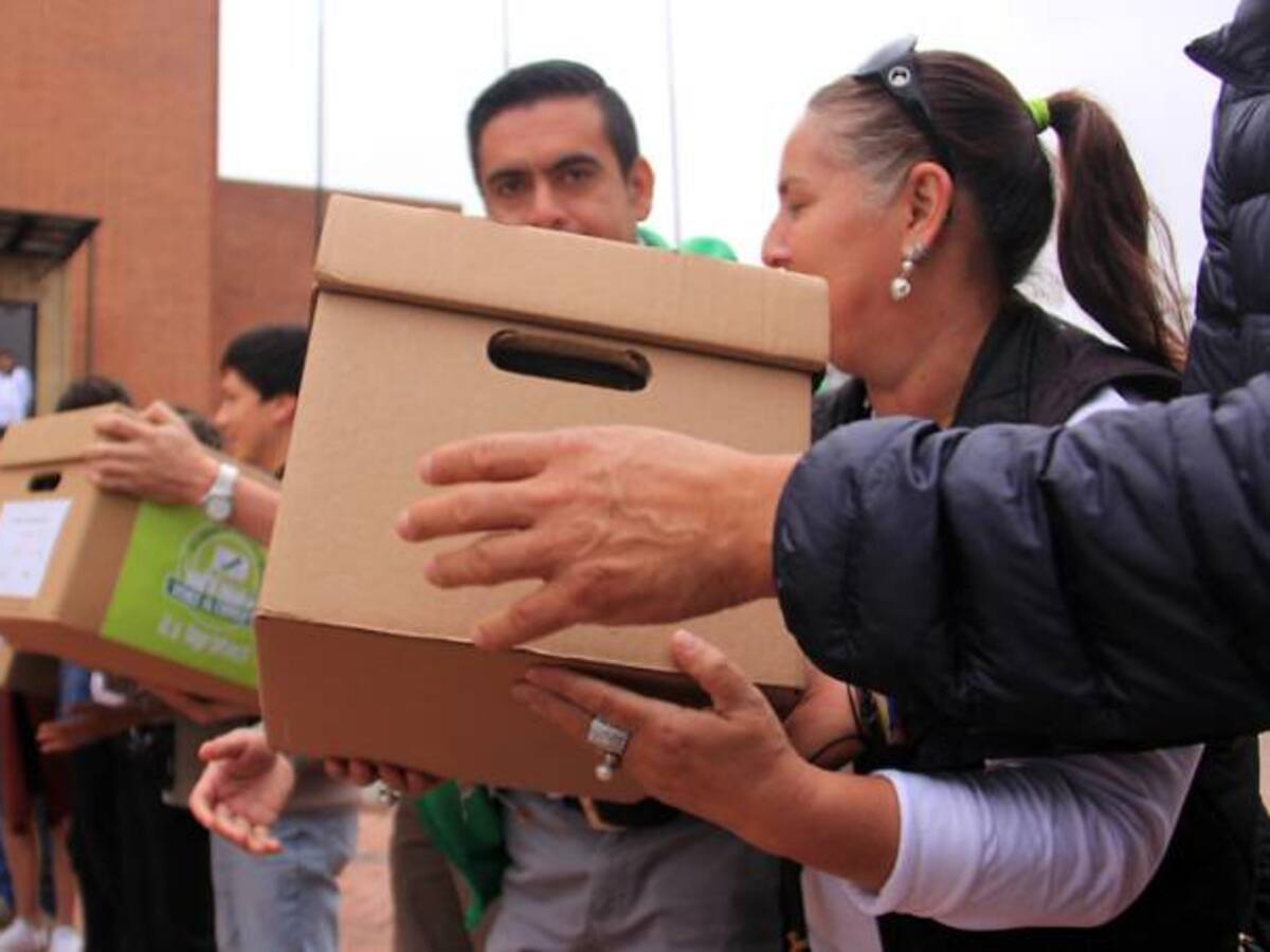 La Registraduría tendrá un mes para revisar 15 millones de firmas