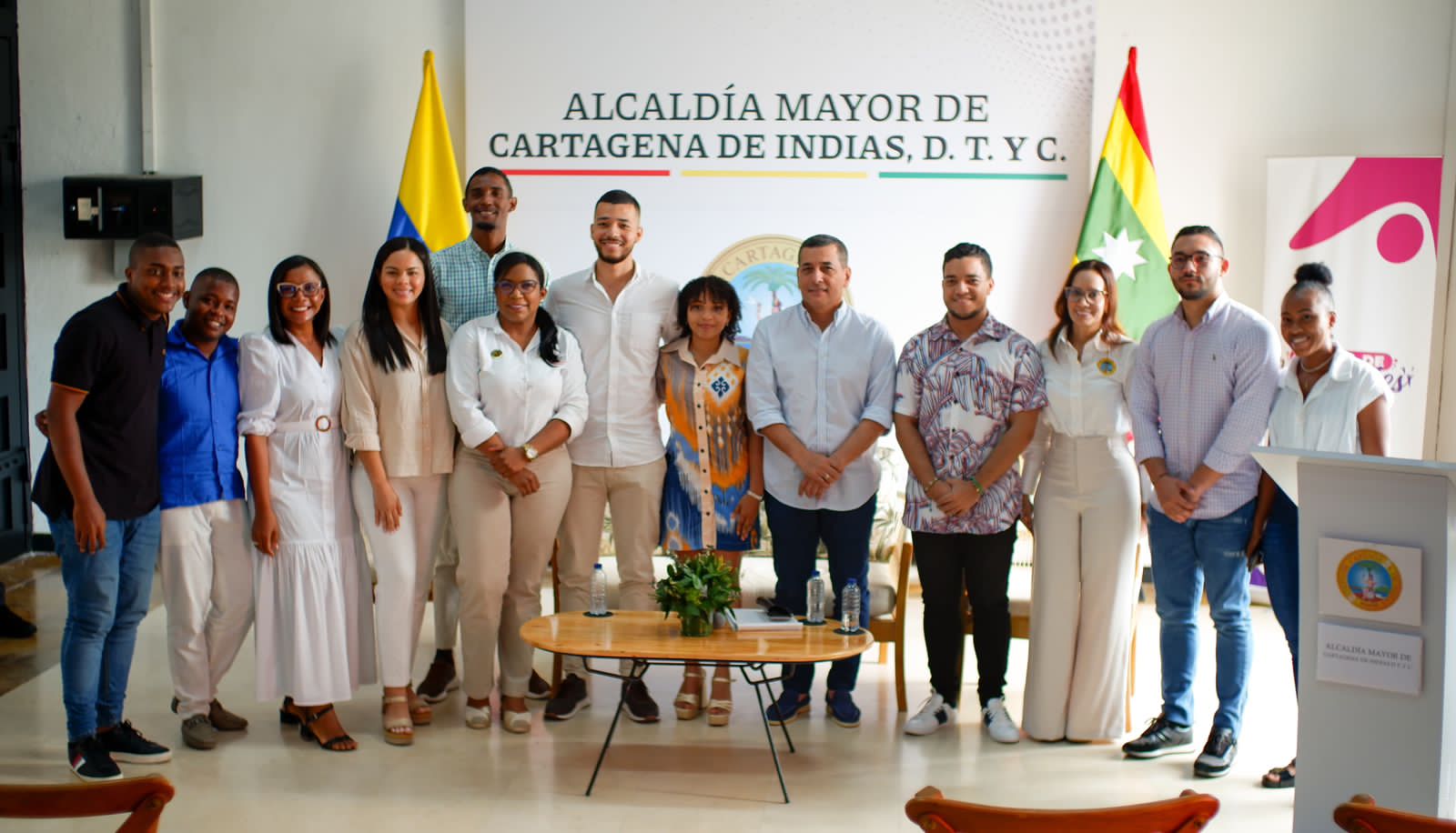 Consejo Distrital de Juventud se posesiona ante el alcalde de Cartagena, Dumek Turbay Paz