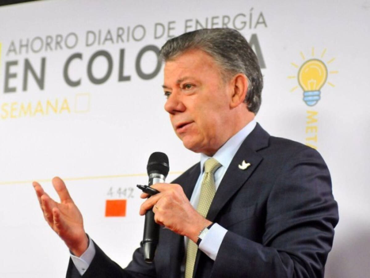 En una semana se definirá si hay o no racionamientos de energía: Santos