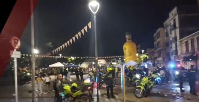 Plaza de Bolívar en Chinchiná, Caldas. Foto: Facebook Noticias del Eje Cafetero.