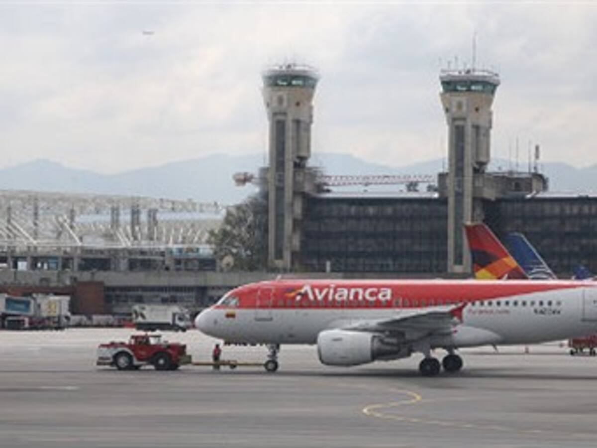 Aerocivil lista a atender cuestionamiento de la Contraloría sobre nueva torre de El Dorado
