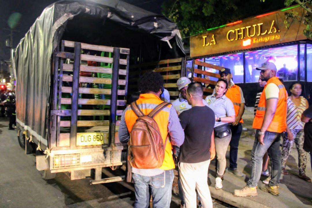 Espacio Público tomó medidas con informales de comidas rápidas en la Transversal 54