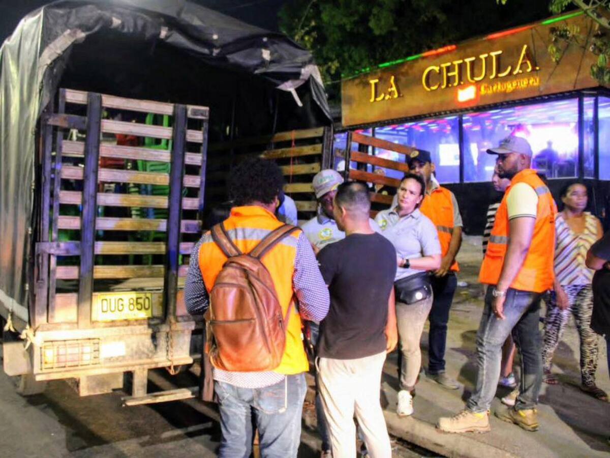 Espacio Público tomó medidas con informales de comidas rápidas en la Transversal 54