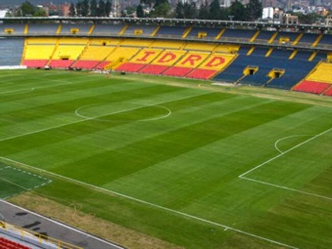 Suspenderían fútbol en Bogotá, si hoy se presentan riñas entre hinchas