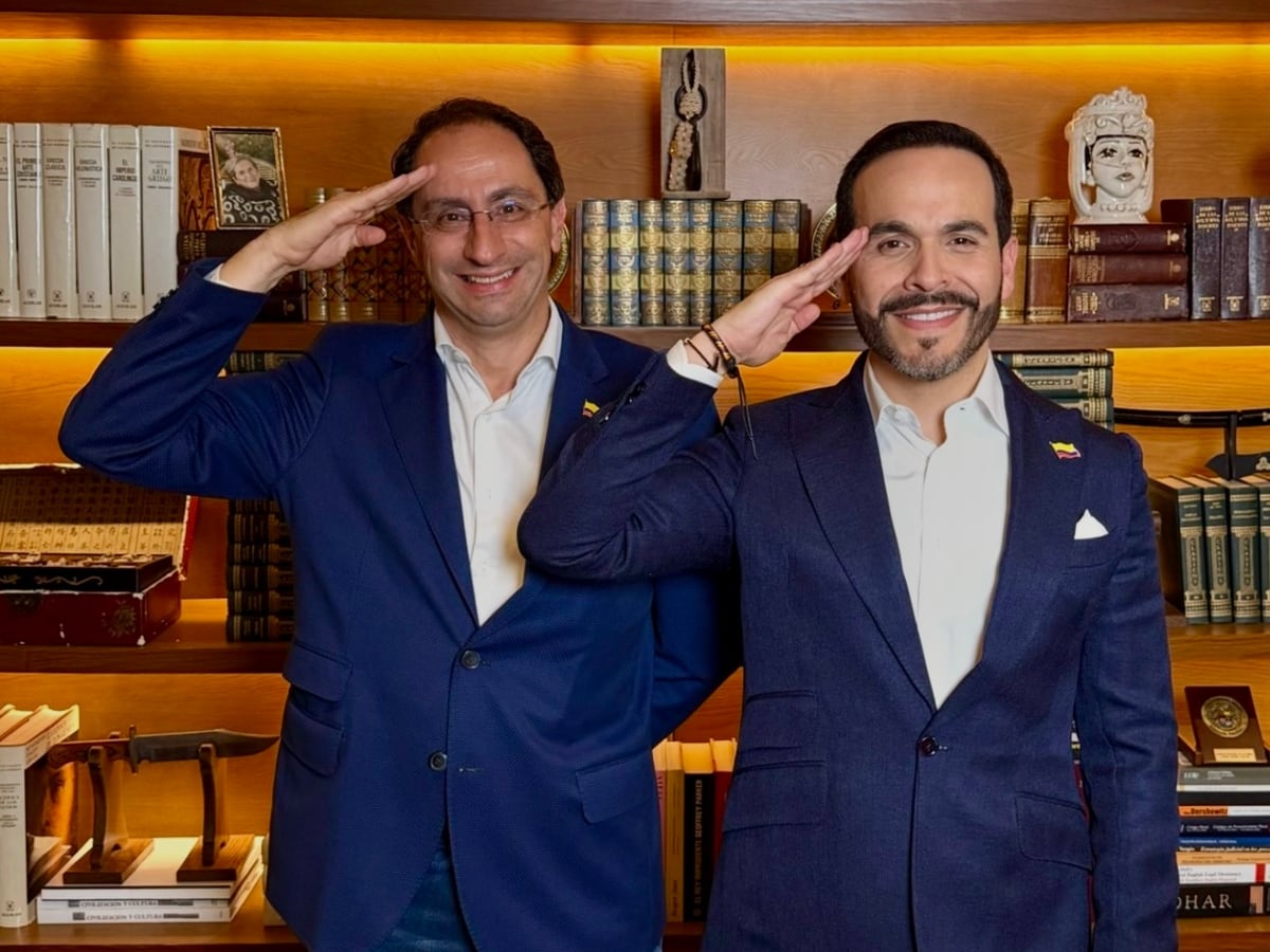 Abelardo De La Espriella anuncia a José Manuel Restrepo como su fórmula vicepresidencial