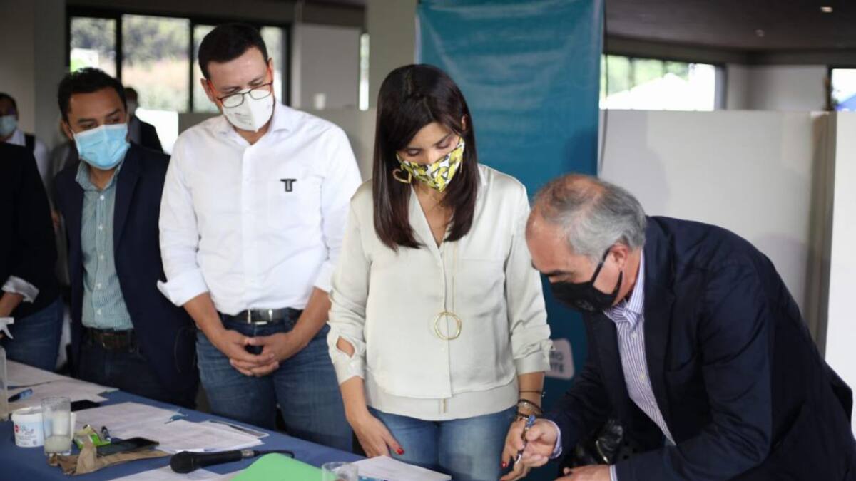 Pacto por la Juventud fue firmado en Caldas y es el primero en Colombia