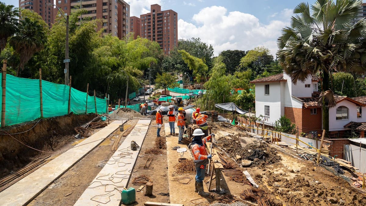 80 mil millones de pesos se invierten en las obras de la Avenida 34, que avanzan en un 30 por ciento