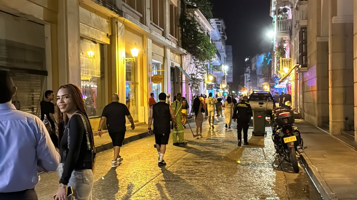 Recuperan calle que denunciaron en redes sociales con presencia de trabajadoras sexuales
