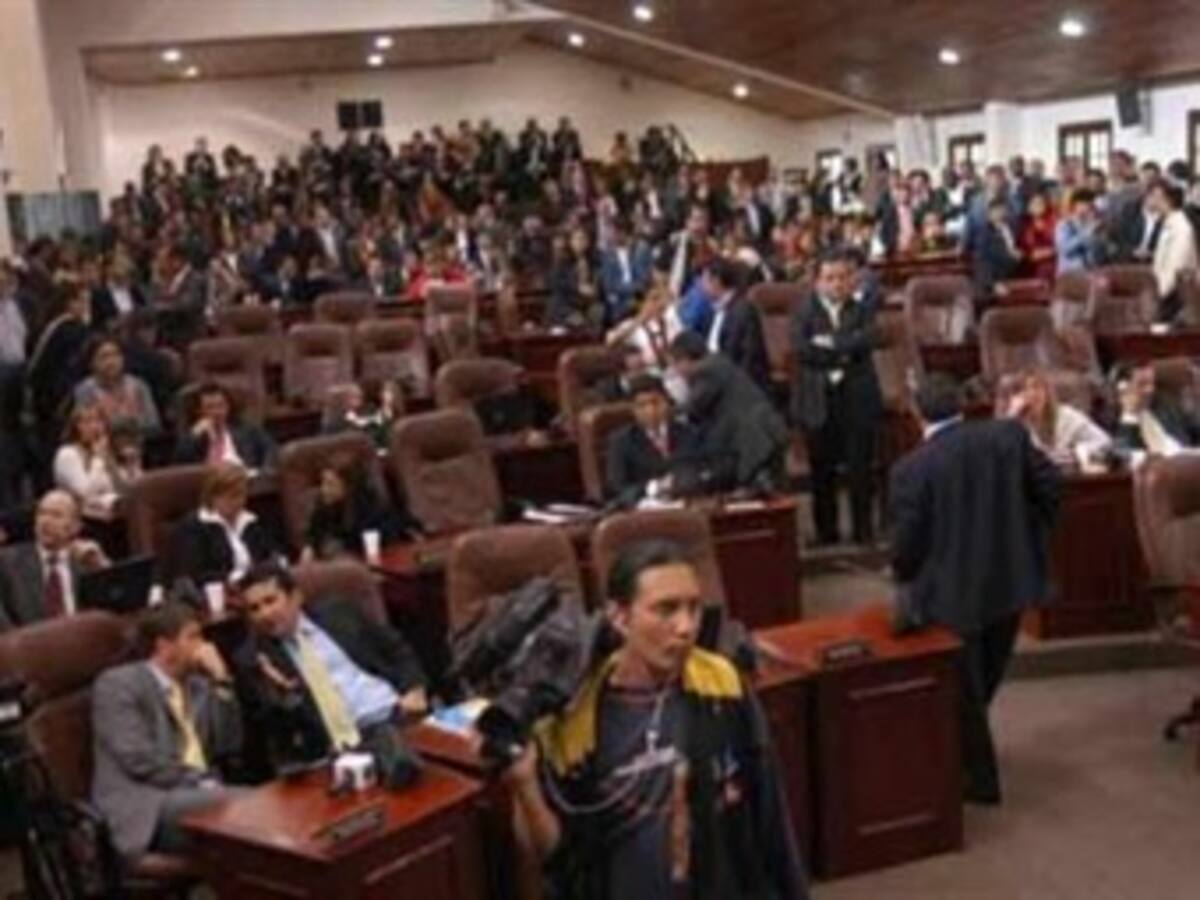 44 proyectos de los 484 presentados aprobó el Concejo en el último año