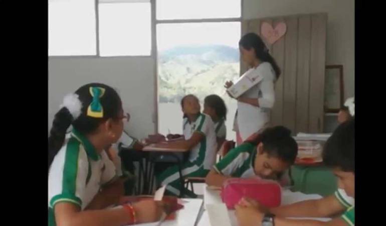 Estudiantes del Colegio Emiliano Santiago Quintero