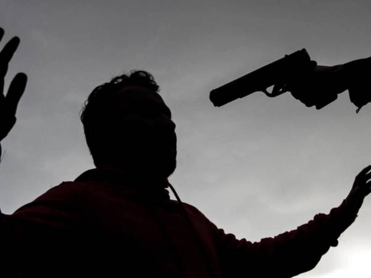 Investigan asesinato de un hombre en medio de atraco en Transmilenio