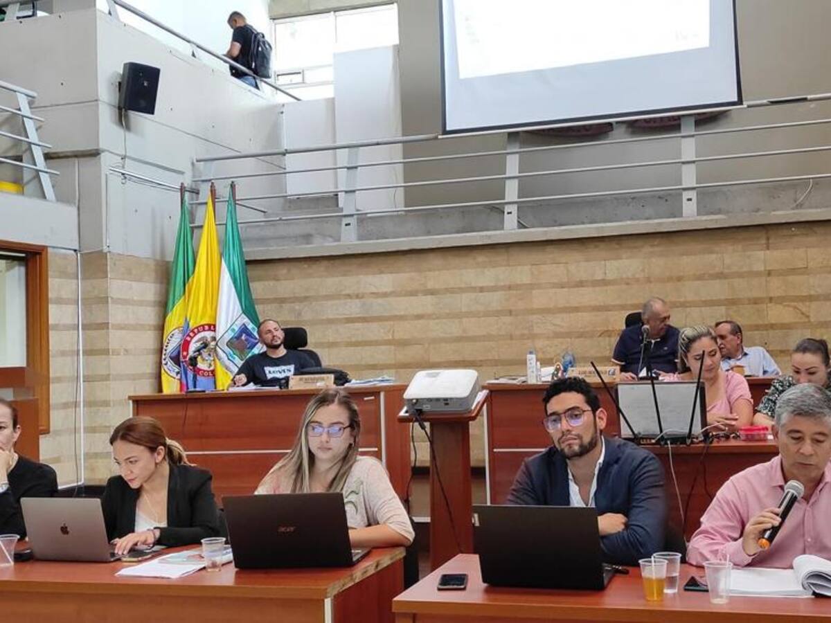 Aprobado nuevo empréstito para Armenia, esta vez por 20 mil millones de pesos