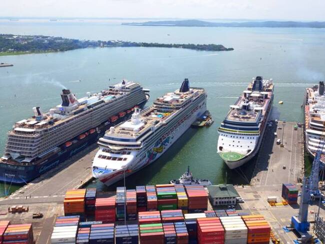 Visita de cuatro cruceros deja 1.2 millones de dólares en Cartagena