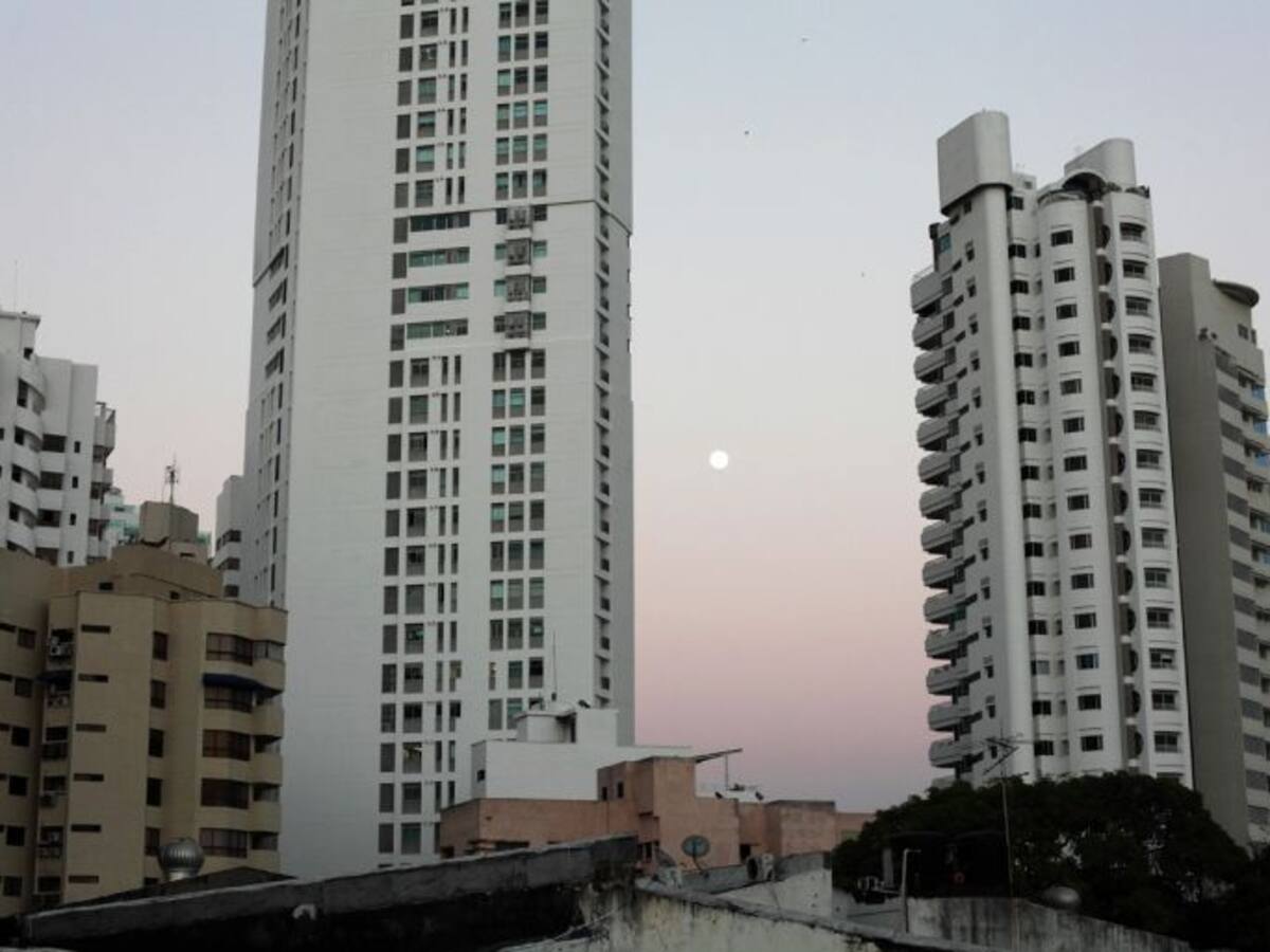 Presentan proyecto para mejorar control a propiedad horizontal de Cartagena