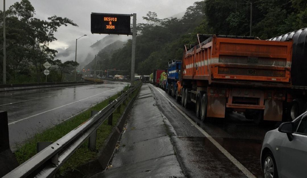 La escasez de gas natural y suministro de oxígeno fue superado parcialmente para el Puerto de Buenaventura.