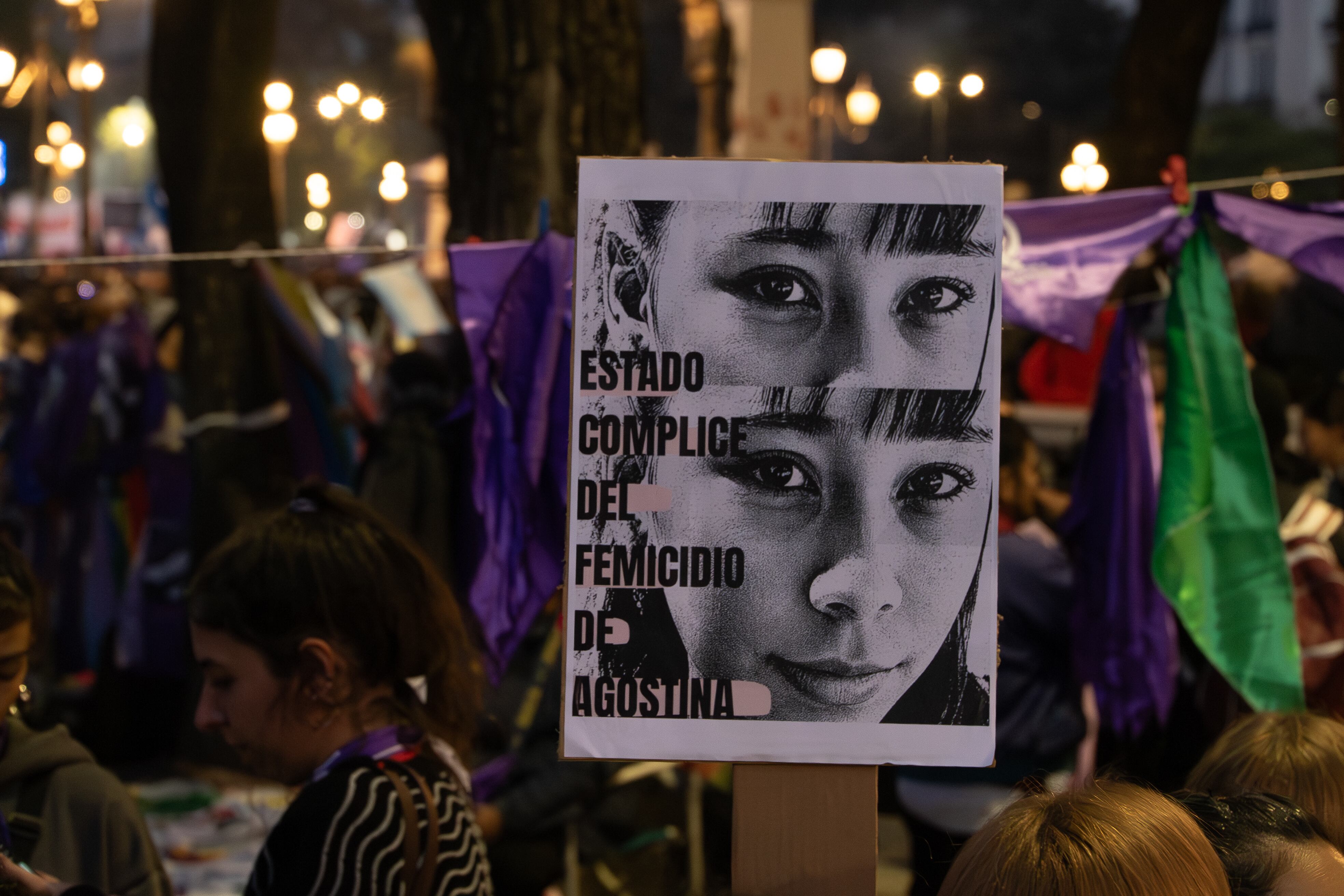 Manifestaciones en rechazo al feminicidio de Agostina Vega. 
(Foto:   Guillermo Castro/NurPhoto via Getty Images)