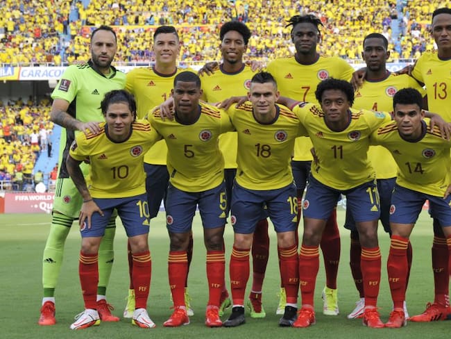 Once inicial de Colombia frente a Ecuador.