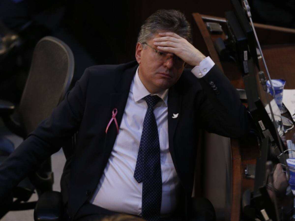 Gobierno baja la meta de crecimiento económico al 2 % en el 2016