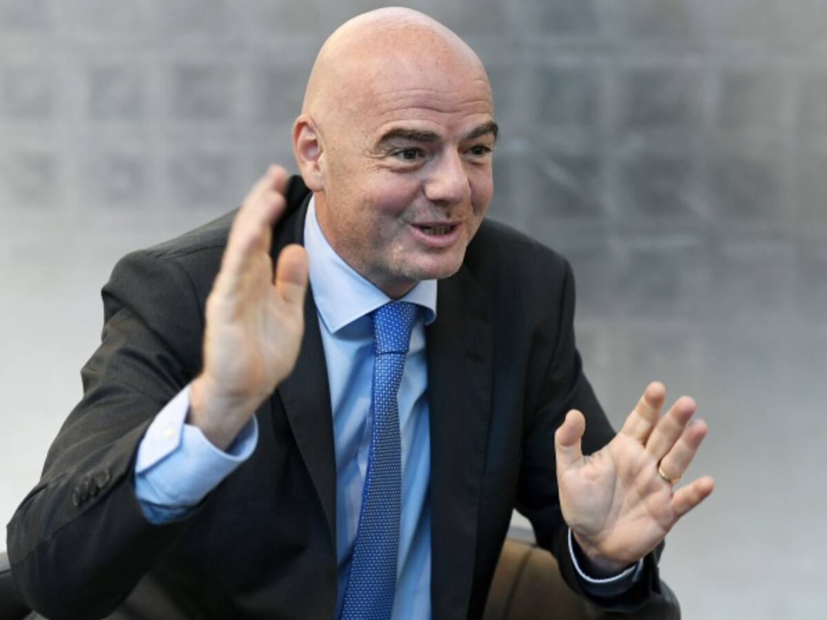 Finalmente hemos decidido probar el arbitro de video: Infantino