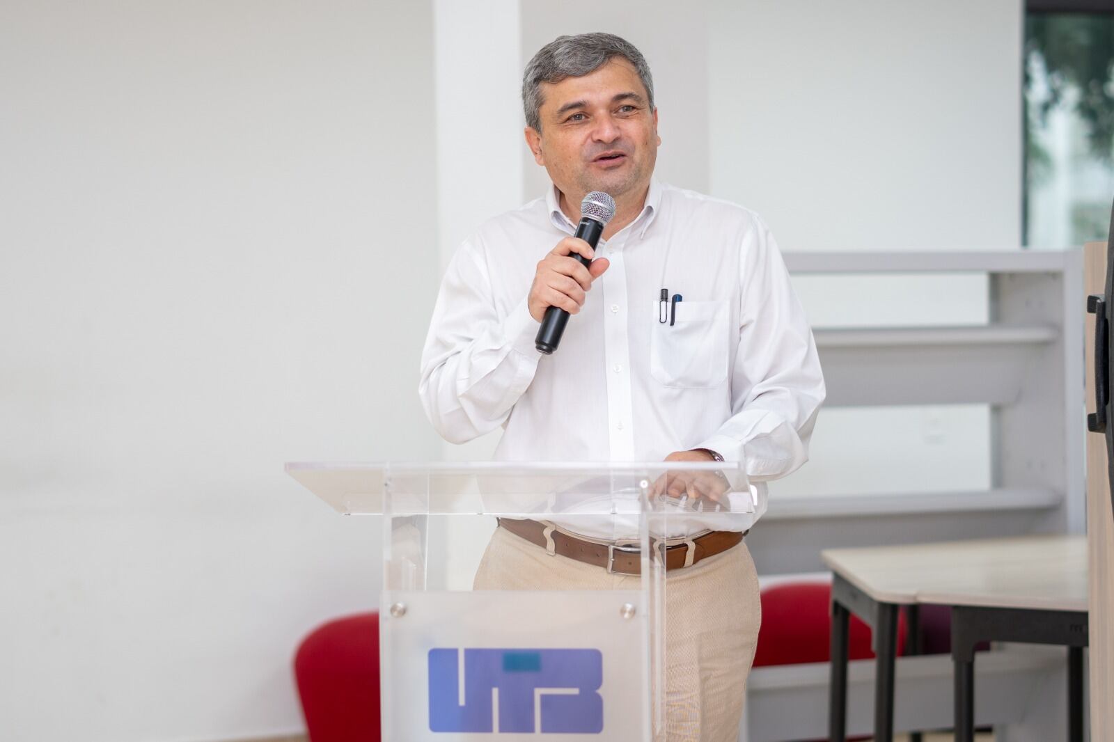 Simular la realidad para construir el futuro: el nuevo aporte del Dr. Jairo Useche a la ingeniería mundial