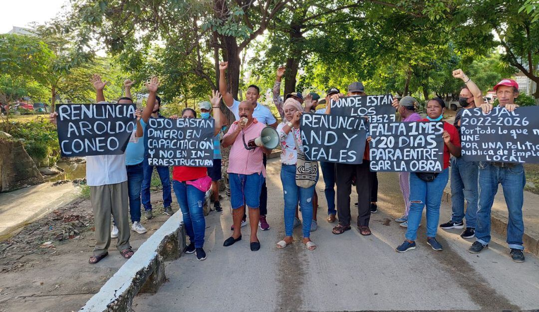 Los residentes de este sector aseguraron que hace dos meses la obra debió iniciar