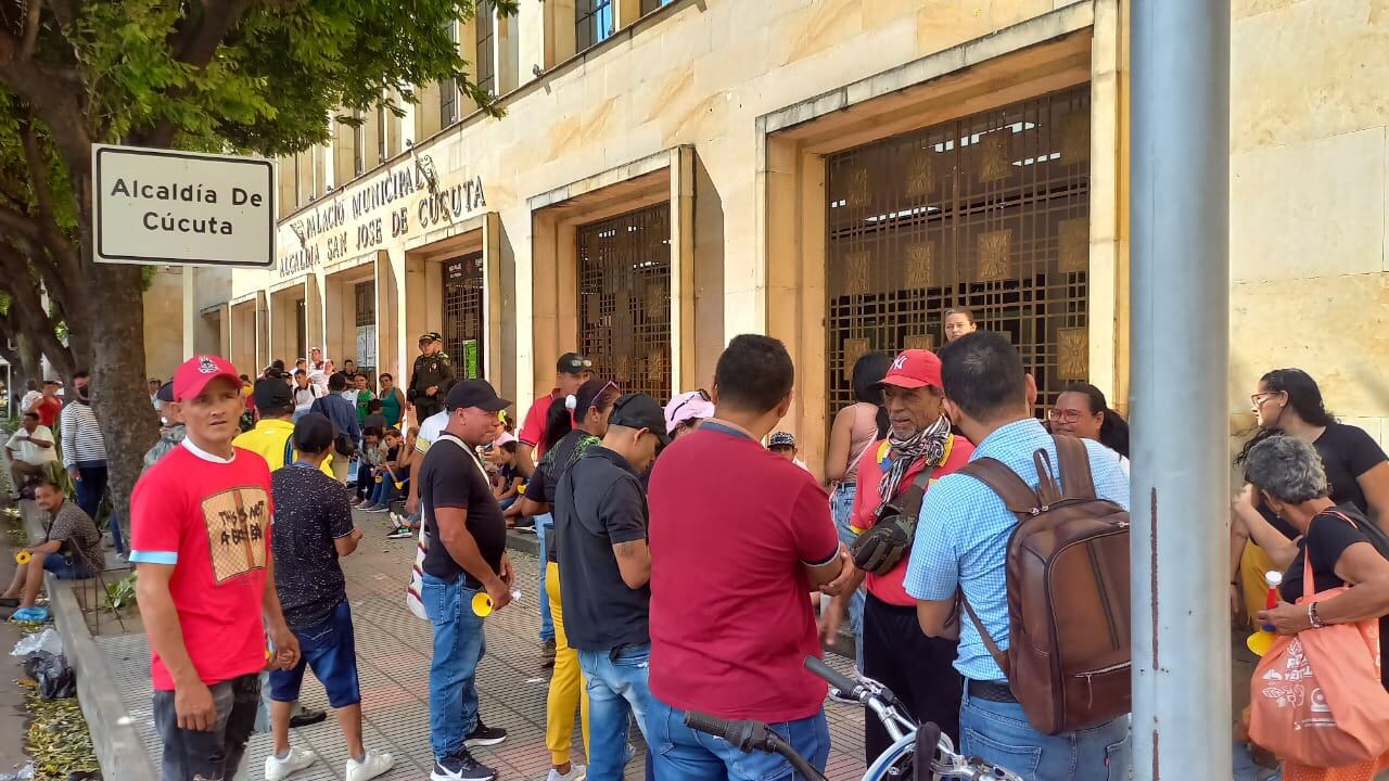 Exigen soluciones inmediatas