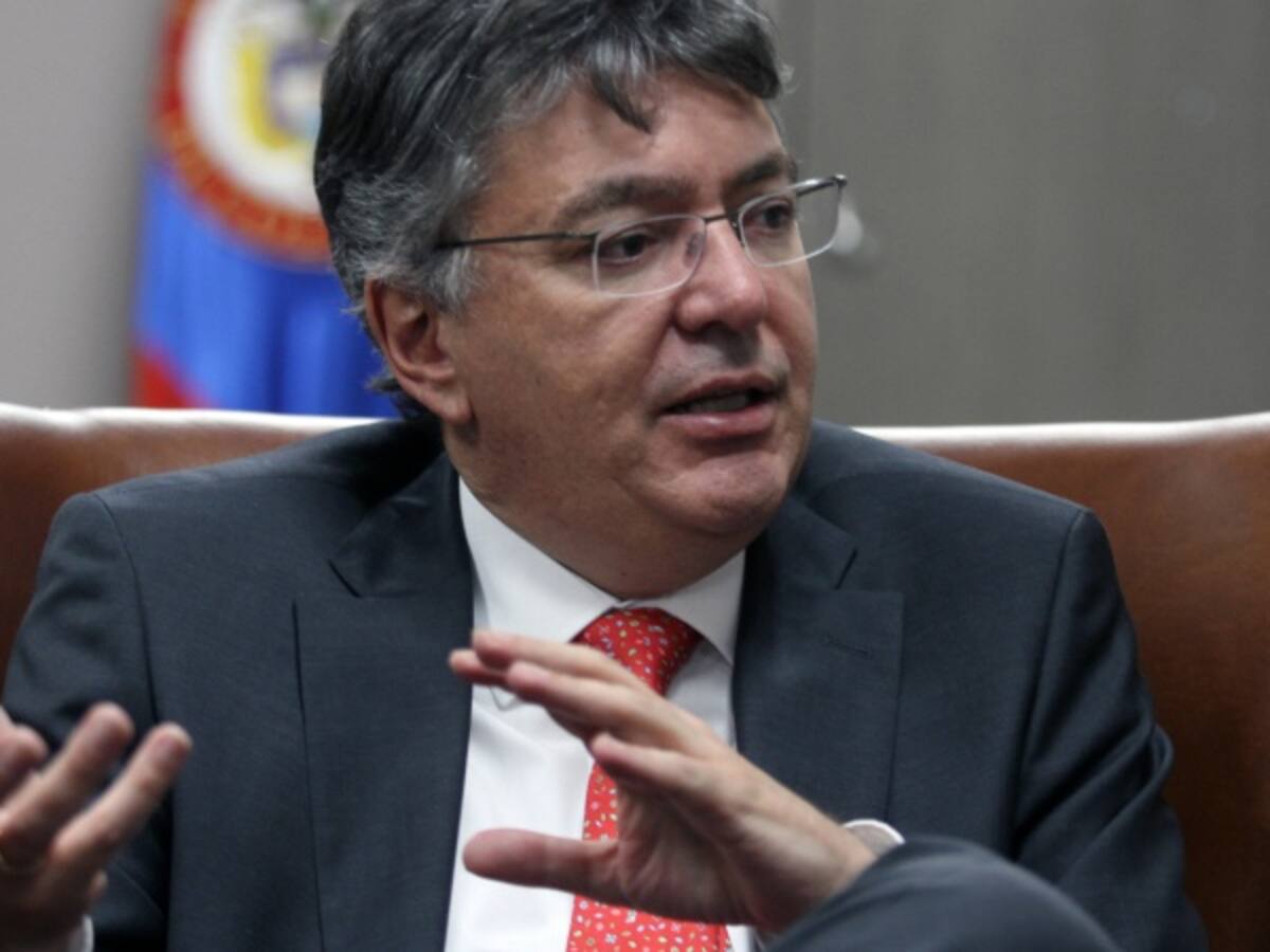 Nuevo y fuerte apretón económico ordena el Gobierno