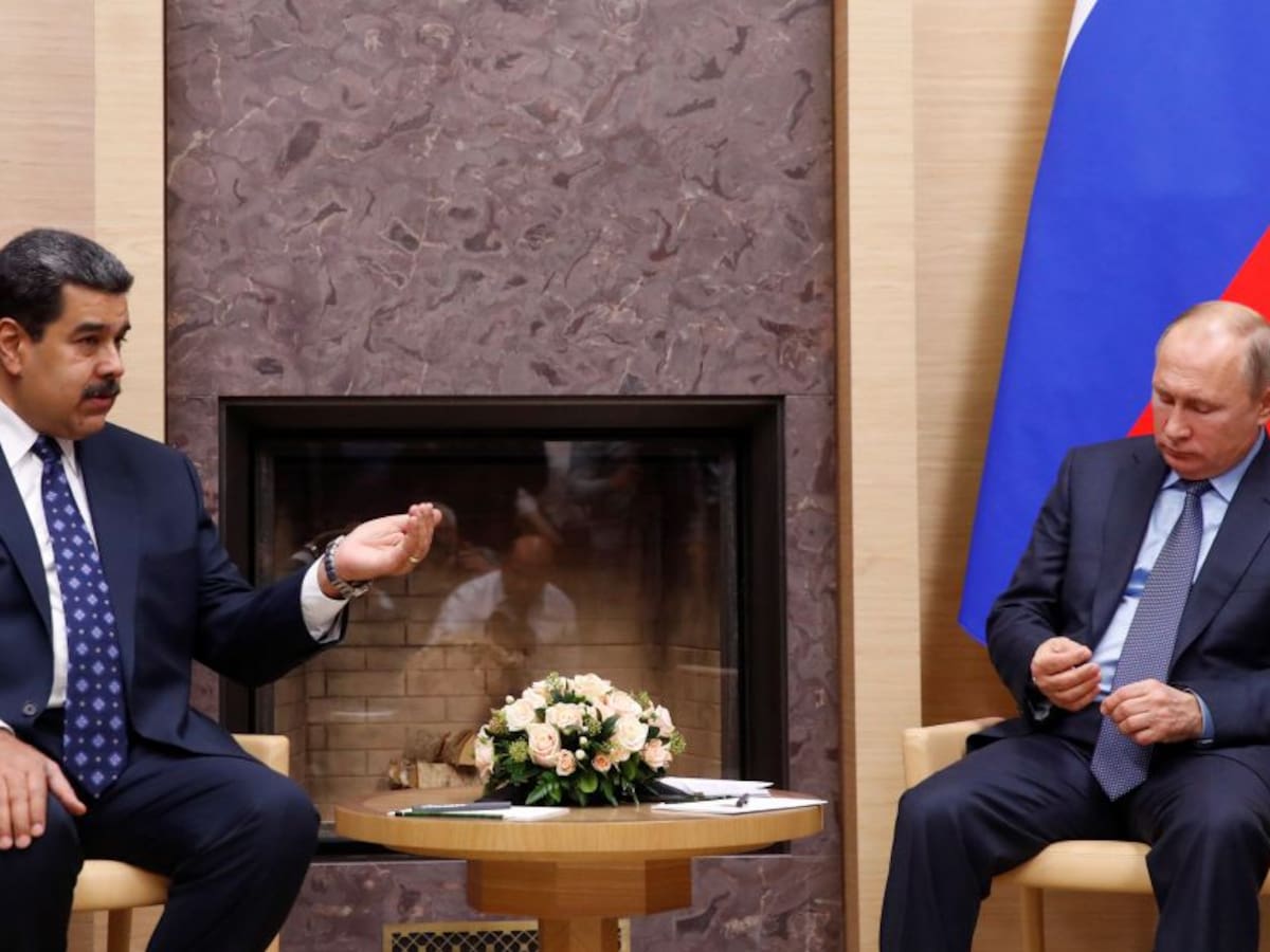 Maduro en Rusia en busca de financiamiento