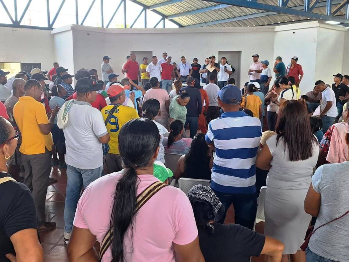 En Barranco de Loba se harán mejoras en infraestructura eléctrica y cambio de medidores