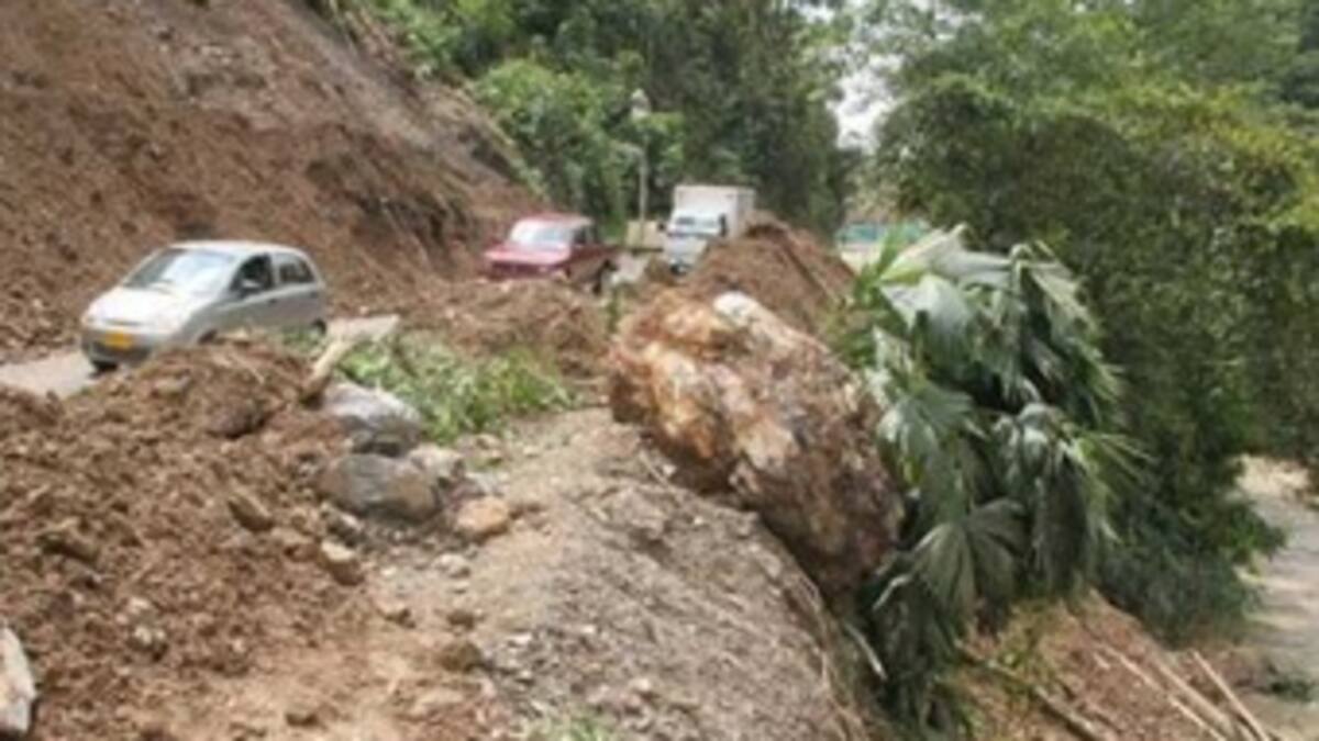 Avanzan labores para reabrir la vía Cali - Buenaventura