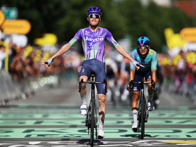 BELFORT, FRANCE - JULY 17: Mauro Schmid of Switzerland and Team Jayco AlUla celebrates at finish line as stage winner during the 113th Tour de France 2026, Stage 13 a 205.8km stage from Dole to Belfort / #UCIWT / on July 17, 2026 in Belfort, France. (Photo by Dario Belingheri/Getty Images)