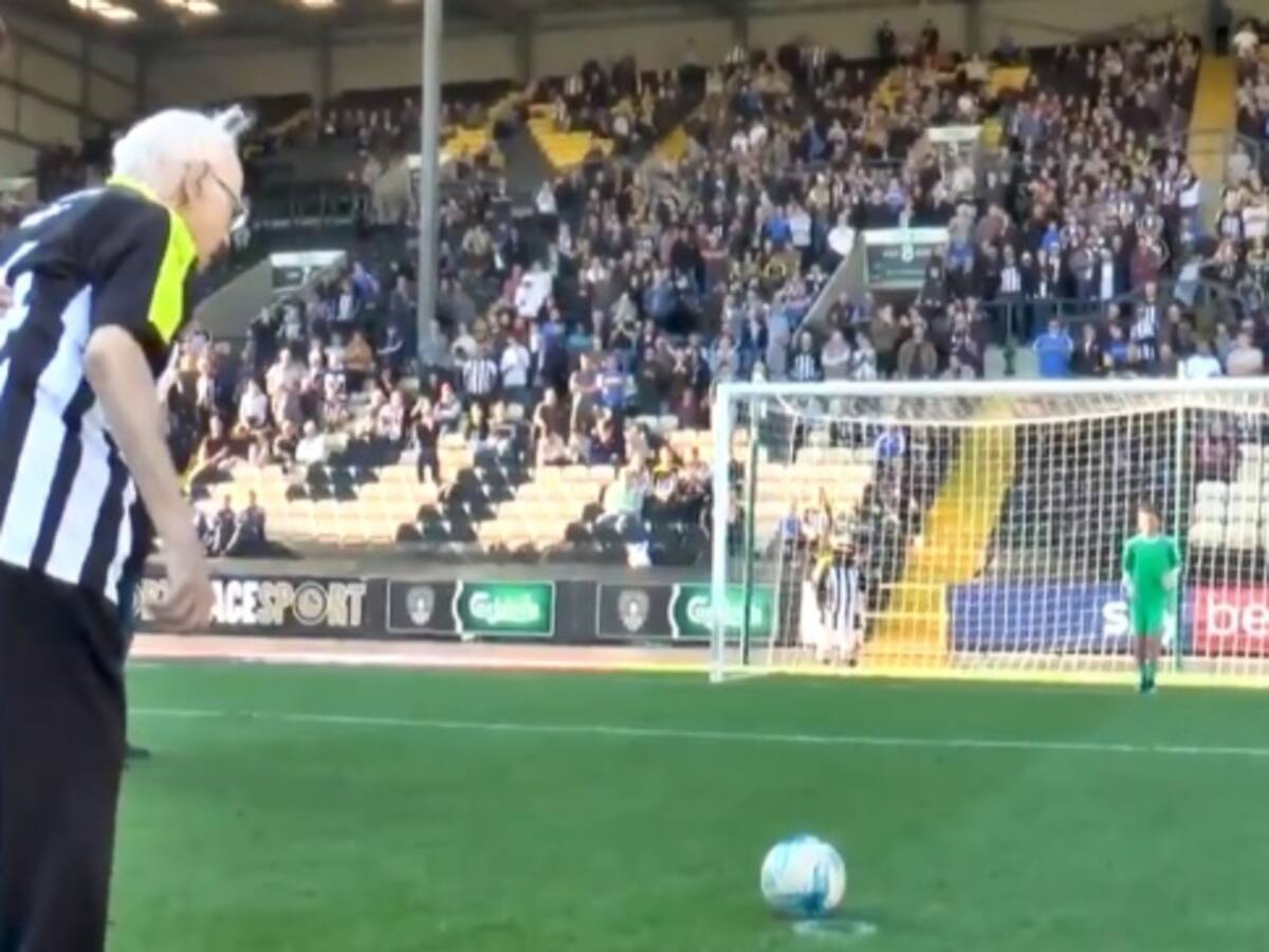 El fútbol no tiene edad: A sus 94 años cumplió el sueño de marcar un gol