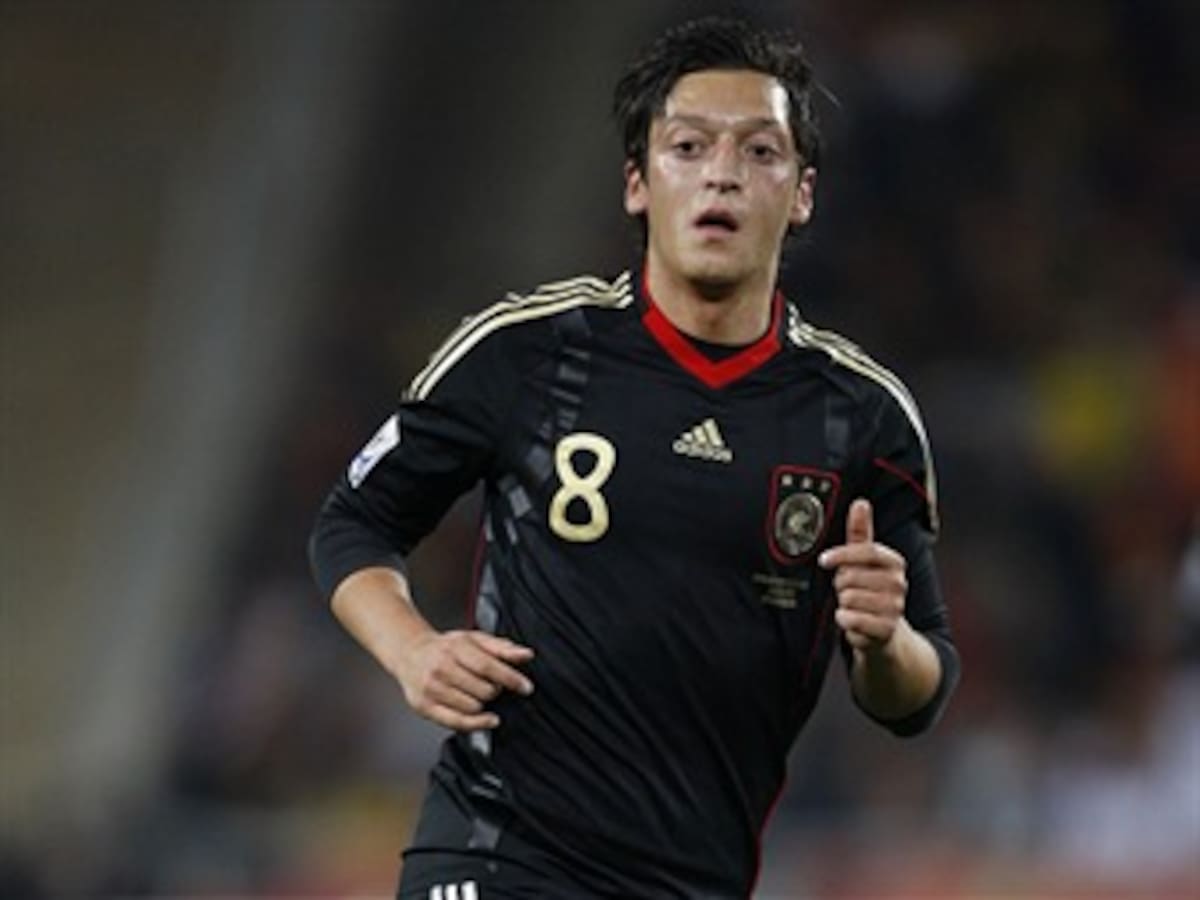 Özil: 'No me imagino jugando con otra selección que no sea la de Alemania'