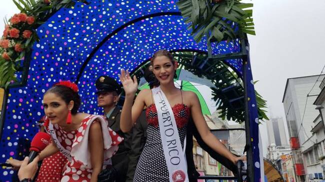 El desfile de la Carretas del Rocio en el cuarto día de la Feria de Manizales