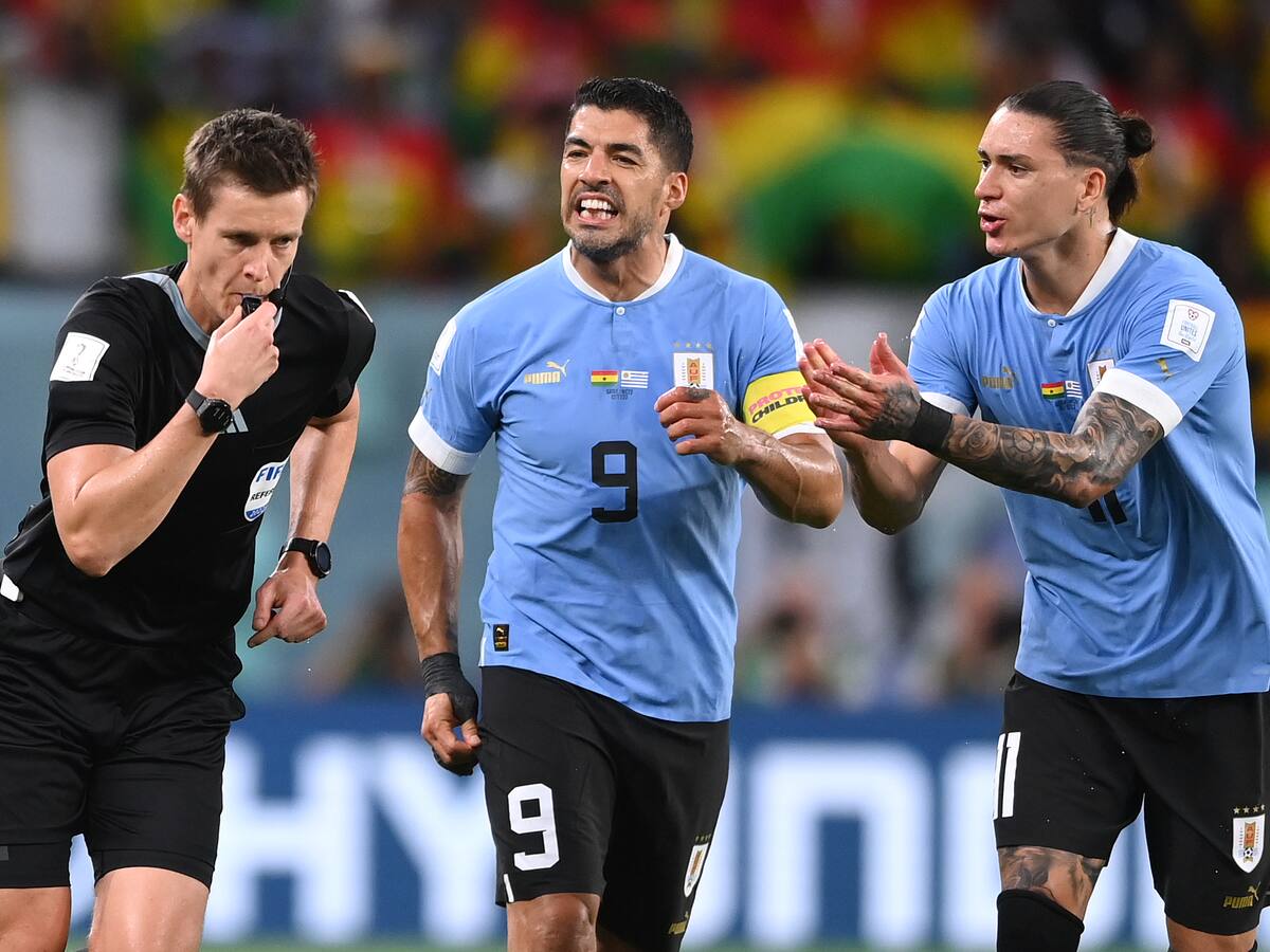 La Polémica Mundial: ¿Uruguay quedó eliminada por culpa de los fallos arbitrales?