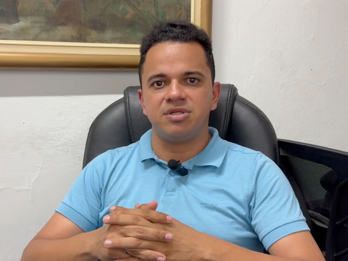 Egresado y docente de Unibac, presenta en Canadá “Los diferentes porros de Colombia”