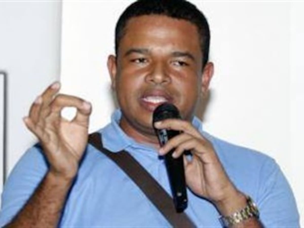 Ex congresista Yahir Acuña defiende candidatura de su esposa Milene Jaraba