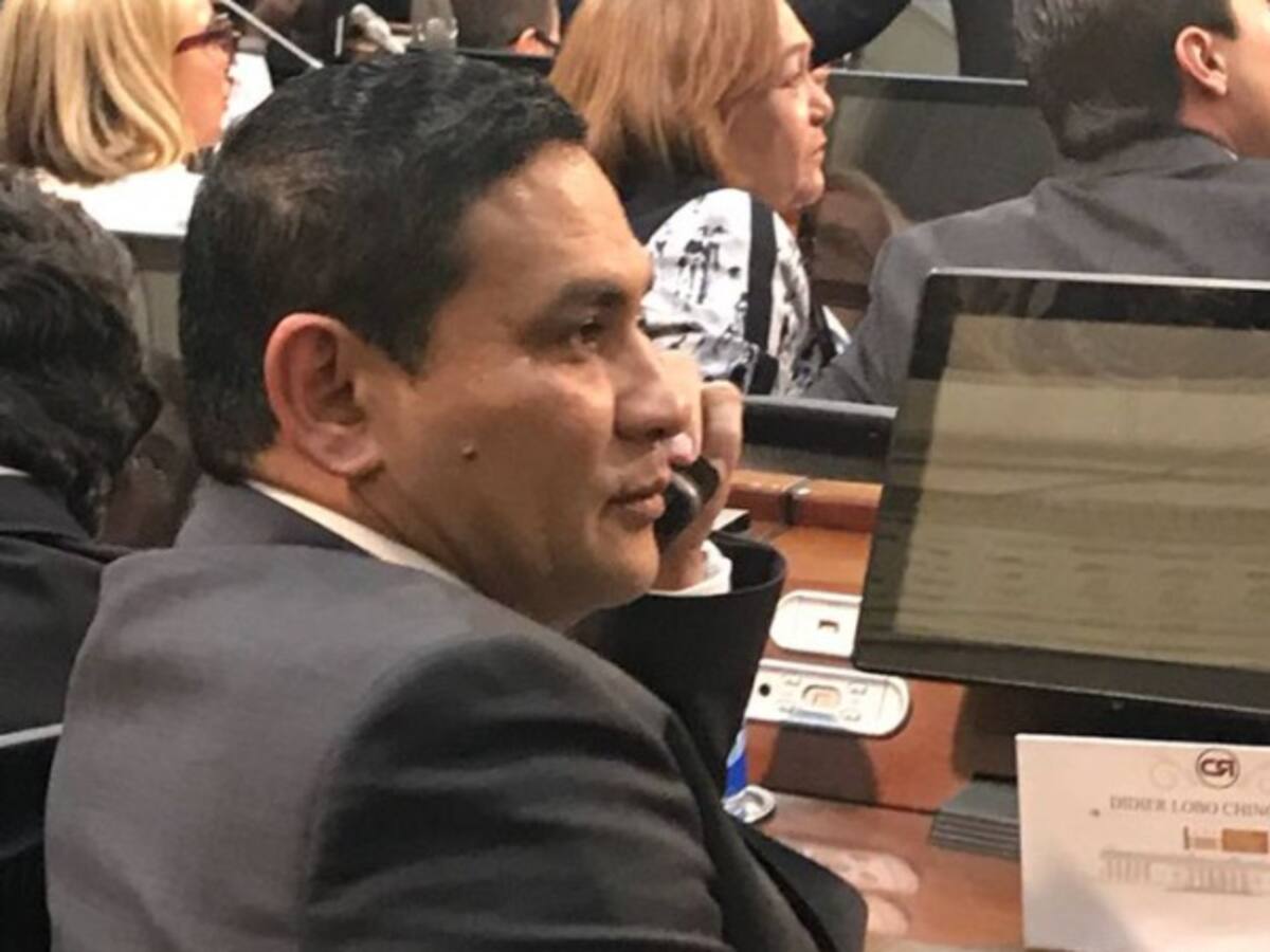A juicio disciplinario el senador Didier Lobo