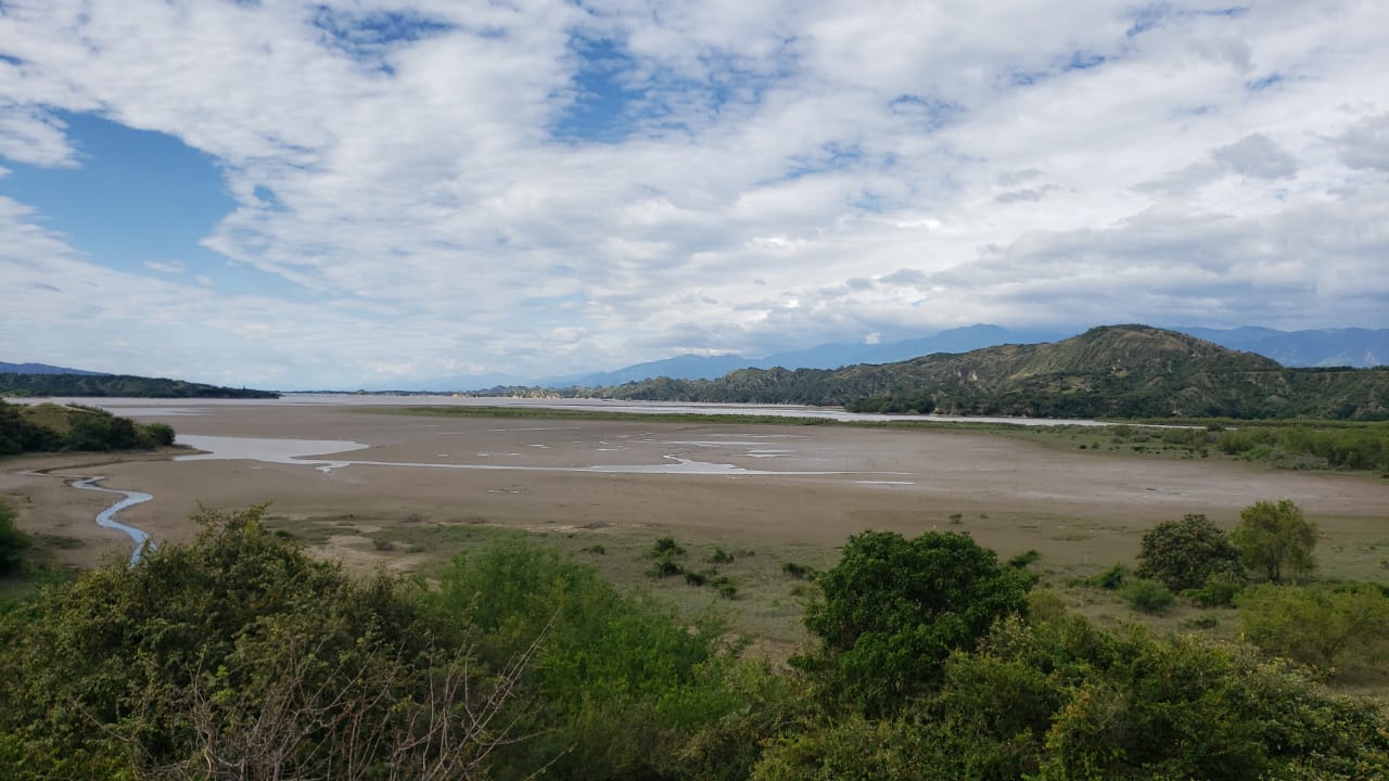 Críticas situaciones viven pescadores cerca de 200.