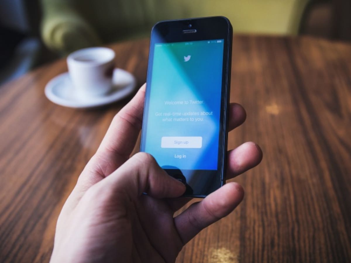 De destacados a cronológicos, el dilema de Twitter