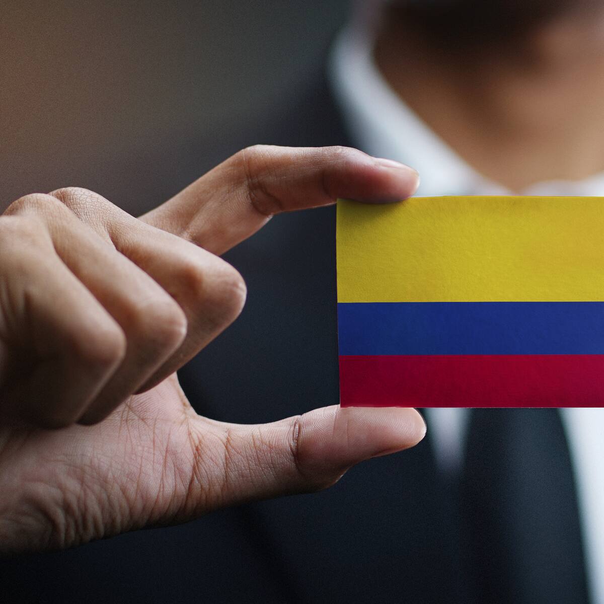 Los nombraron embajadores, pero el presidente no les firma el decreto
